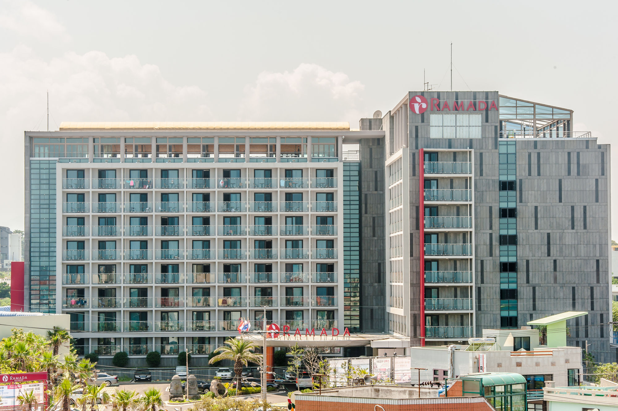 Ramada By Wyndham Jeju Hamdeok Hotel Exterior photo